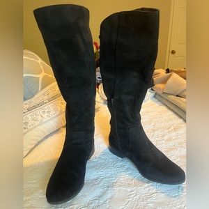 Kelly & Katie Ultra suede Lace Up Boots Size 8M